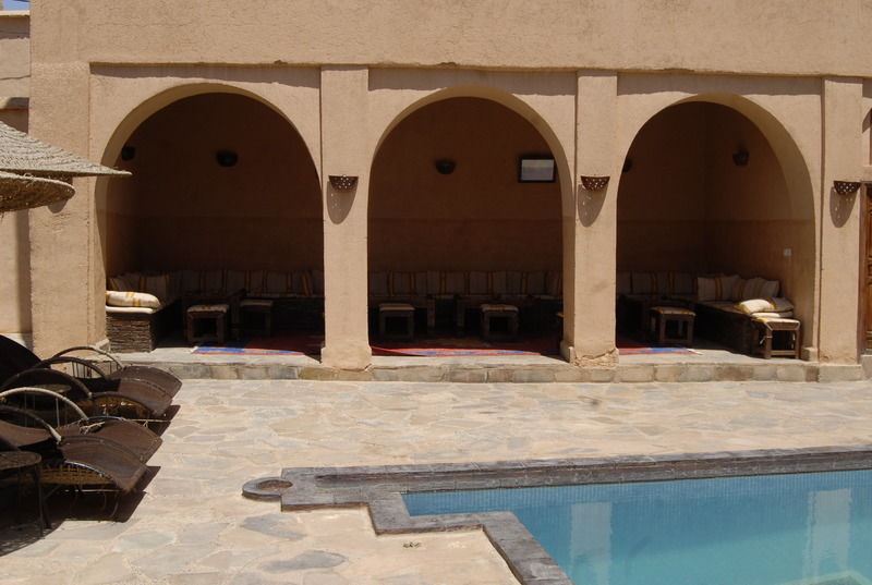 Kasbah Imdoukal Hotell Nkob Exteriör bild