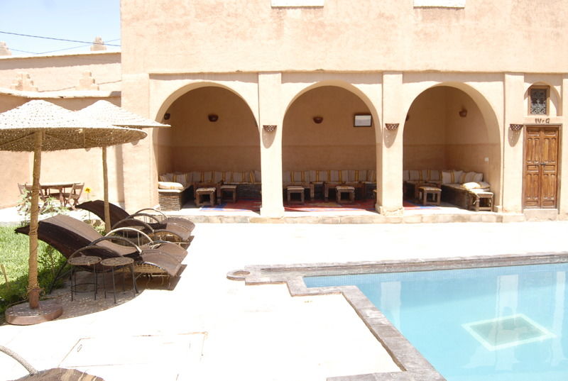 Kasbah Imdoukal Hotell Nkob Exteriör bild